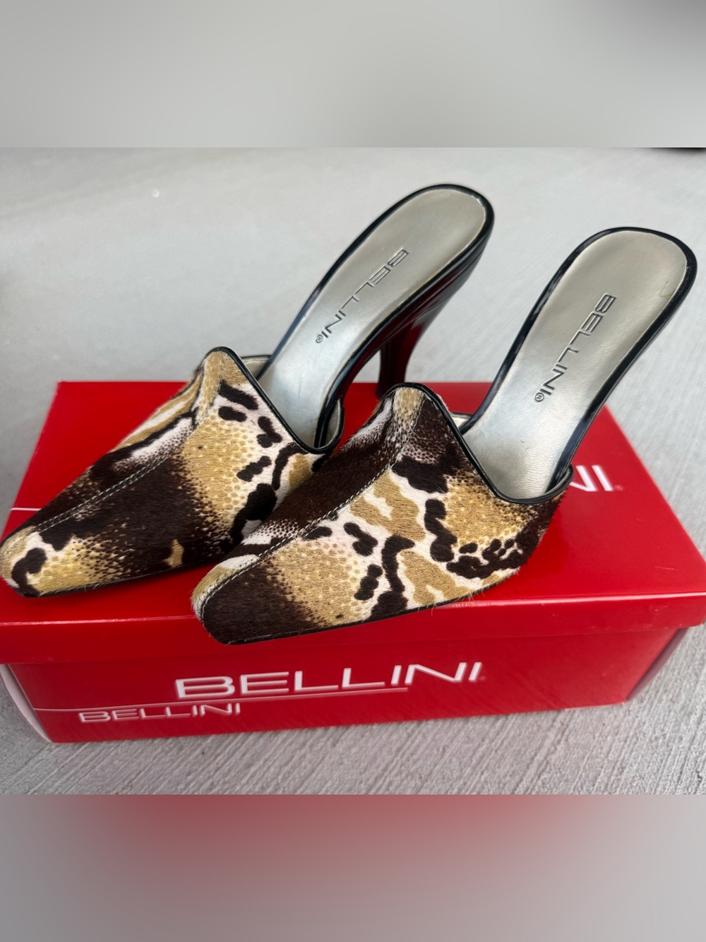 Bellini Animal Print Calf Hair Mules Heels New In Box Size 7M Giraffe Print